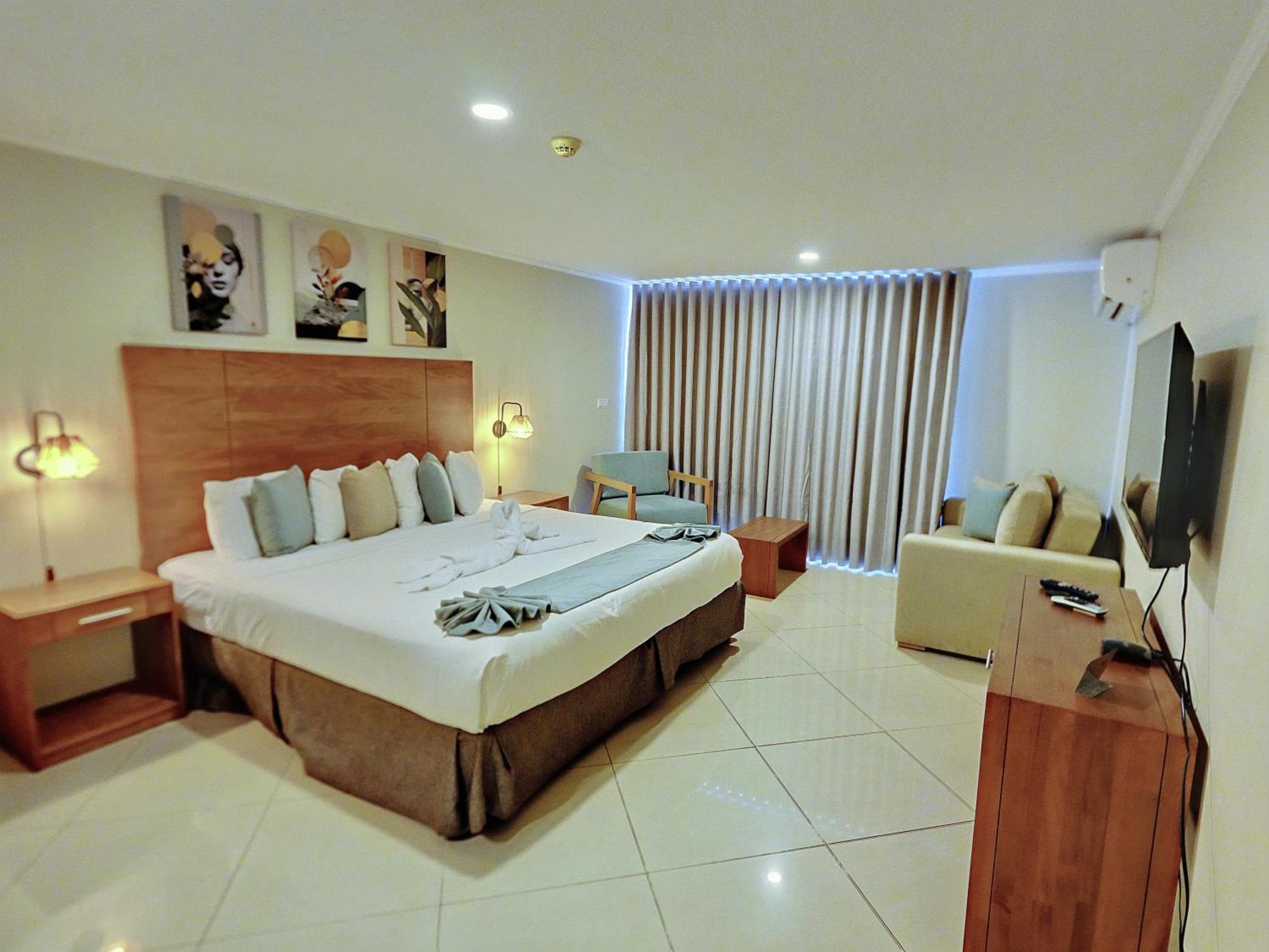 City Suites & Beach Hotel Willemstad Exterior photo