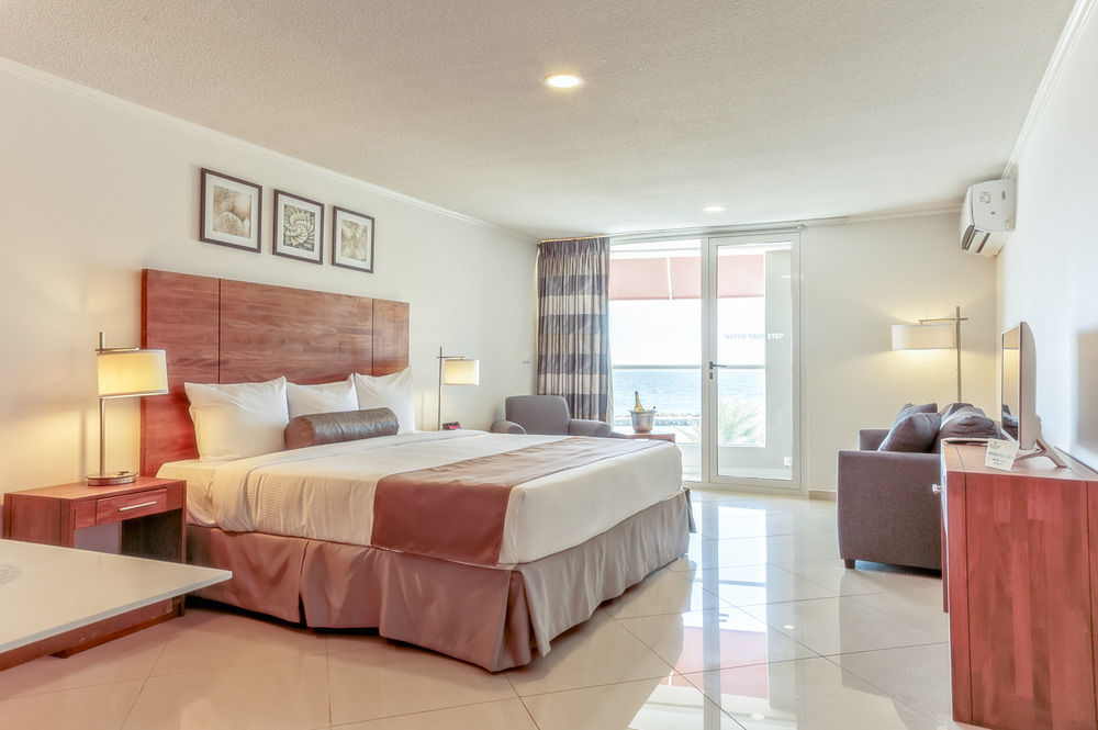 City Suites & Beach Hotel Willemstad Exterior photo