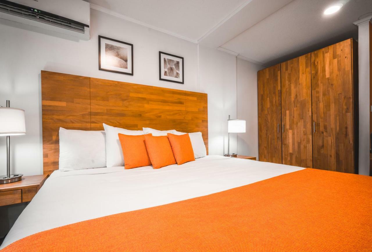 City Suites & Beach Hotel Willemstad Exterior photo